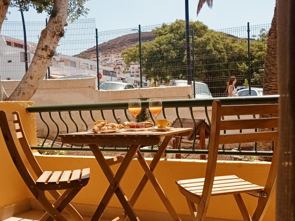On The Beach Holiday Home Los Cristianos  Luaran gambar